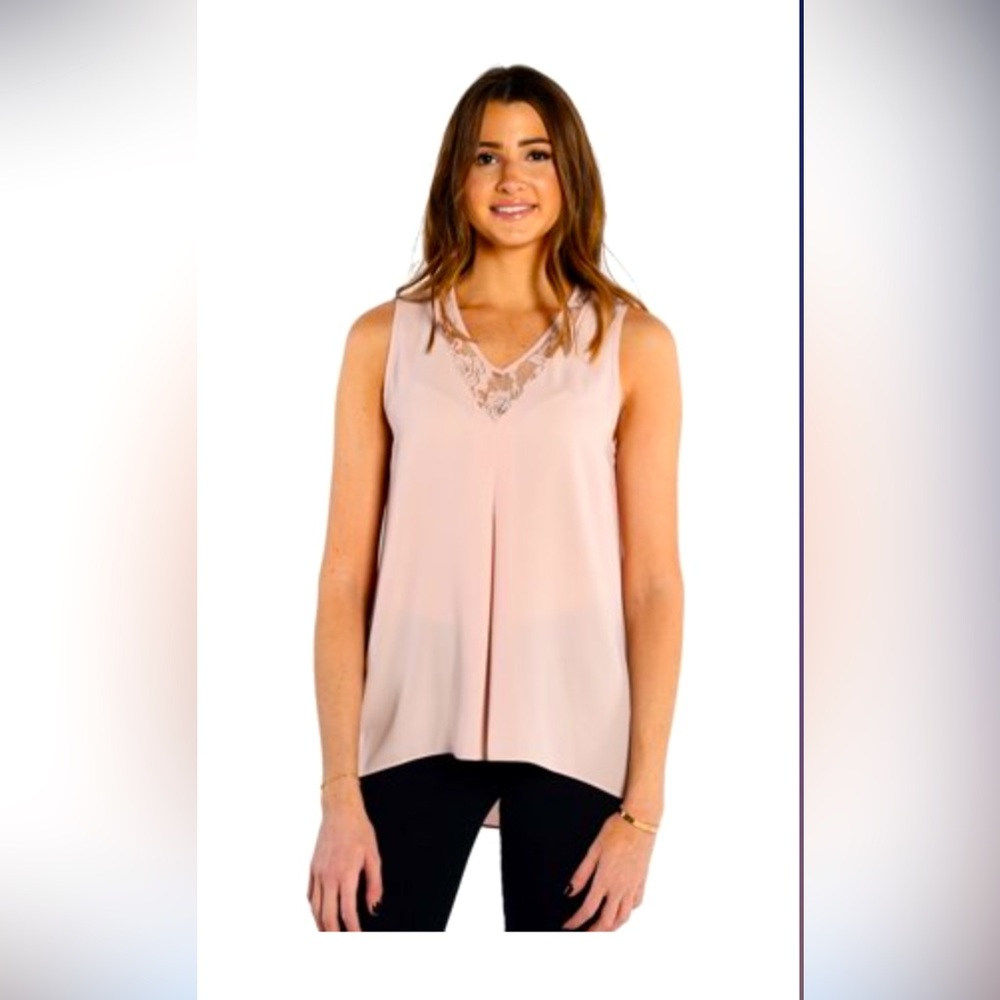 Vince Camuto hi-lo lacey sleeveless blouse size Large